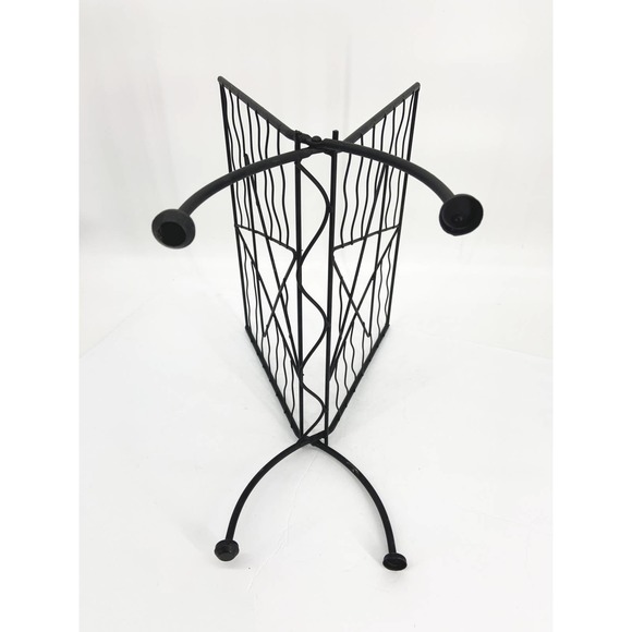 Iron Star Magazine Rack - Picture 4 of 7